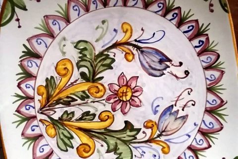 01_piatto_ceramiche-donna-bianca