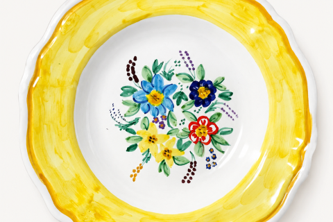 piatti-ceramiche-donna-bianca10